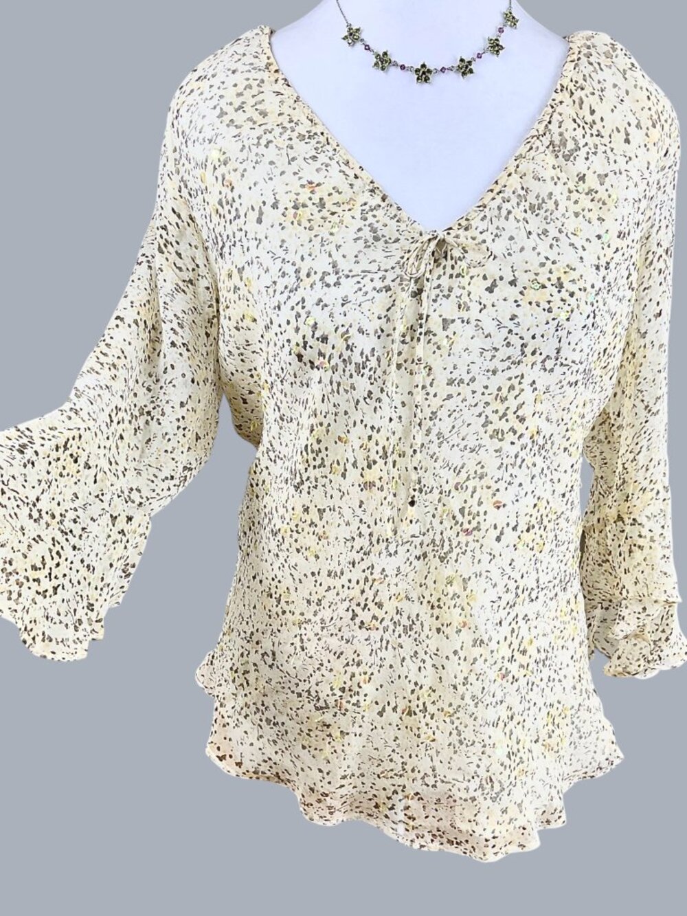 Anne Carson Silk Top Flare Sleeves Cream Sequins (M)